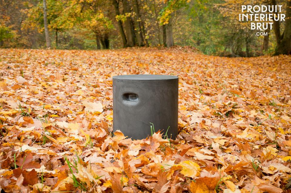 Un tabouret style 100 % béton- P.I.B.